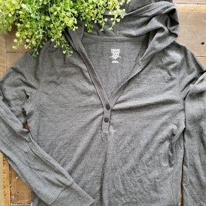 Icebreaker hooded long sleeve merino wool nwot
